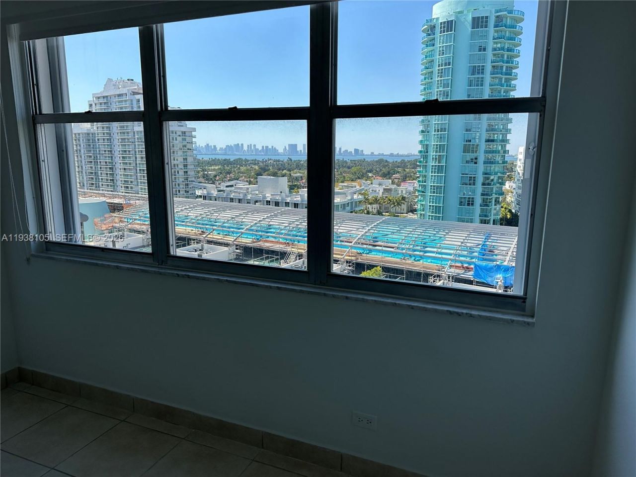 6039 Collins Ave, Unit 1434, Miami Beach, FL 33140 Photo