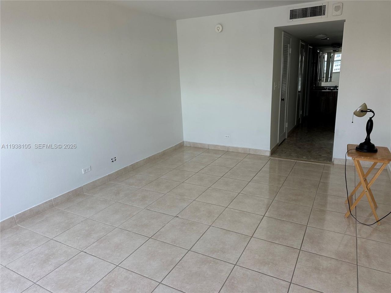 6039 Collins Ave, Unit 1434, Miami Beach, FL 33140 Photo