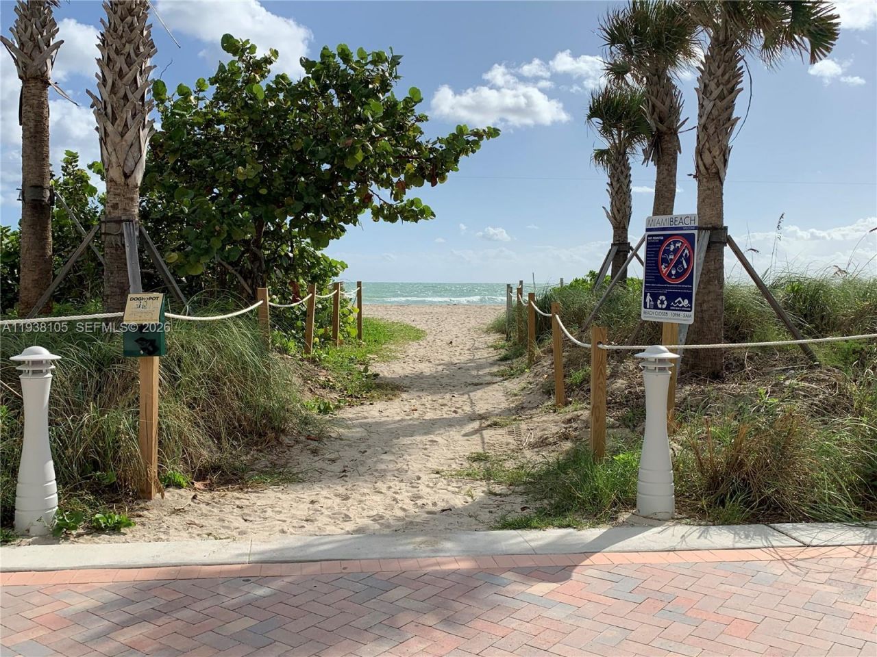 6039 Collins Ave, Unit 1434, Miami Beach, FL 33140 Photo