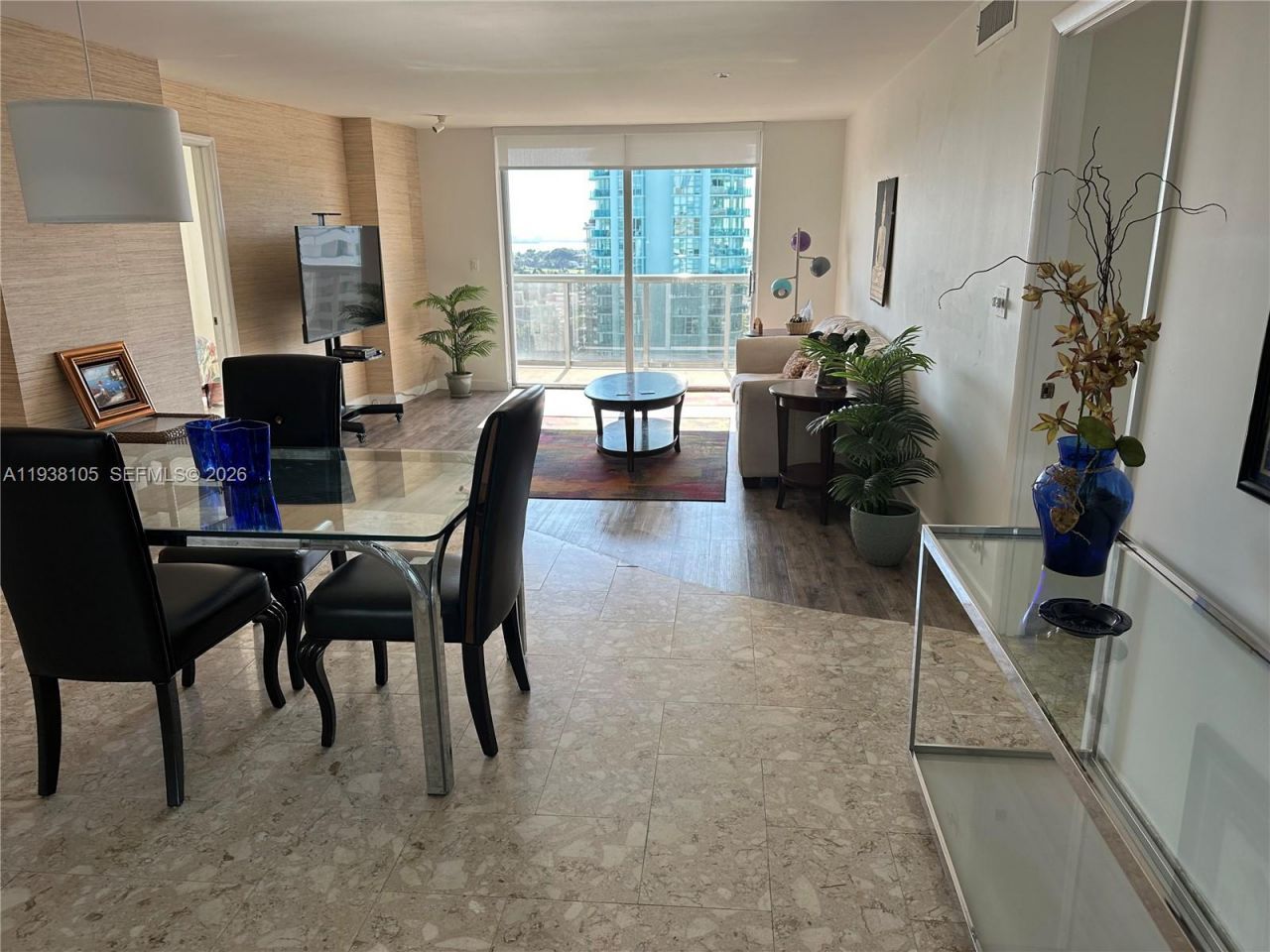 6039 Collins Ave, Unit 1434, Miami Beach, FL 33140 Photo
