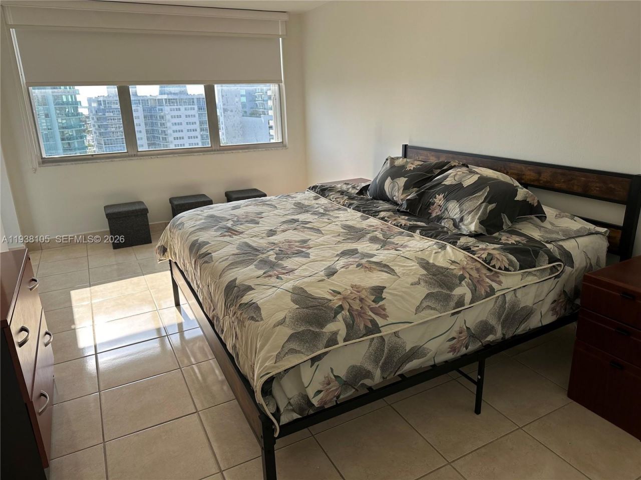 6039 Collins Ave, Unit 1434, Miami Beach, FL 33140 Photo