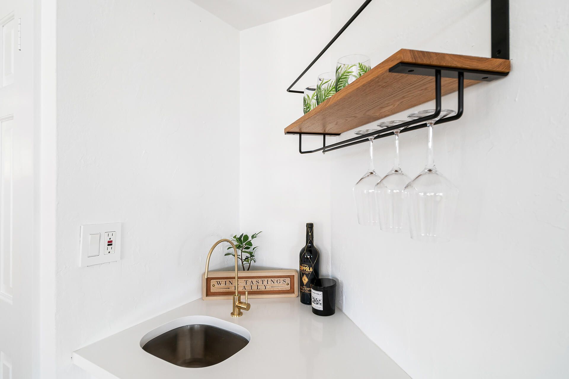 3300 Westview Avenue, West Palm Beach, FL 33407 Photo