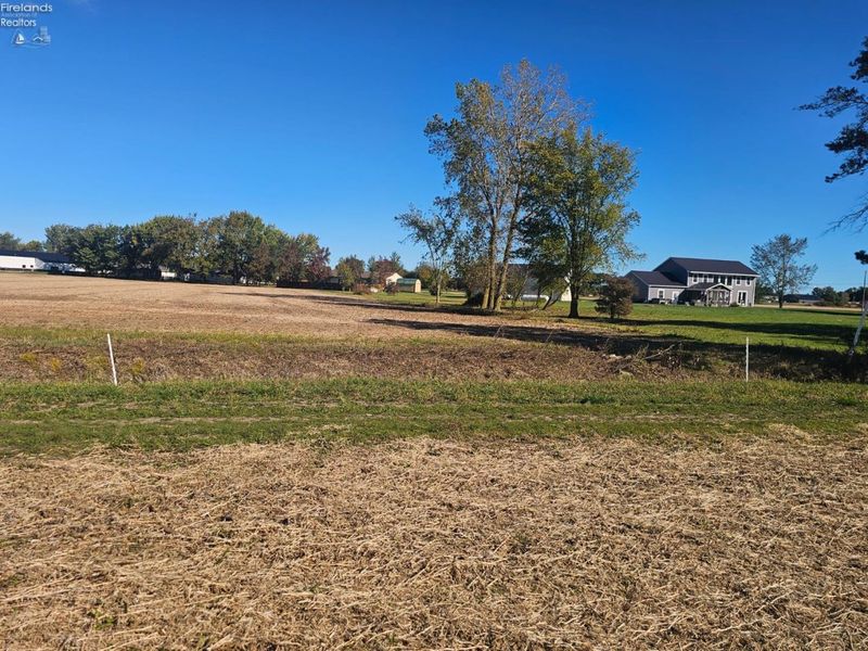 1 S Mud Creek Road, Oak Harbor, OH 43449 Photo 7