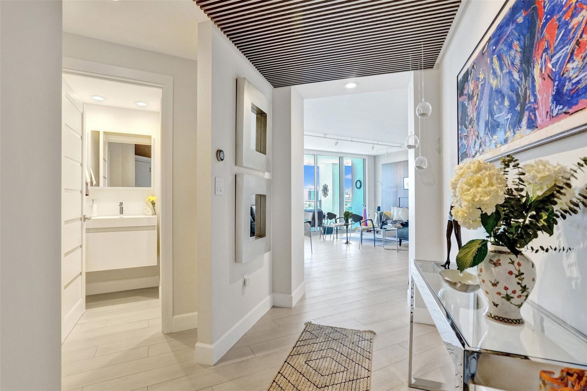 1180 N Federal Highway, Unit 804, Fort Lauderdale, FL 33304 Photo