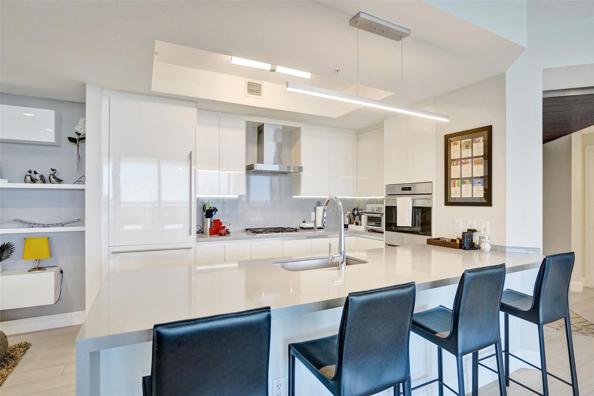 1180 N Federal Highway, Unit 804, Fort Lauderdale, FL 33304 Photo