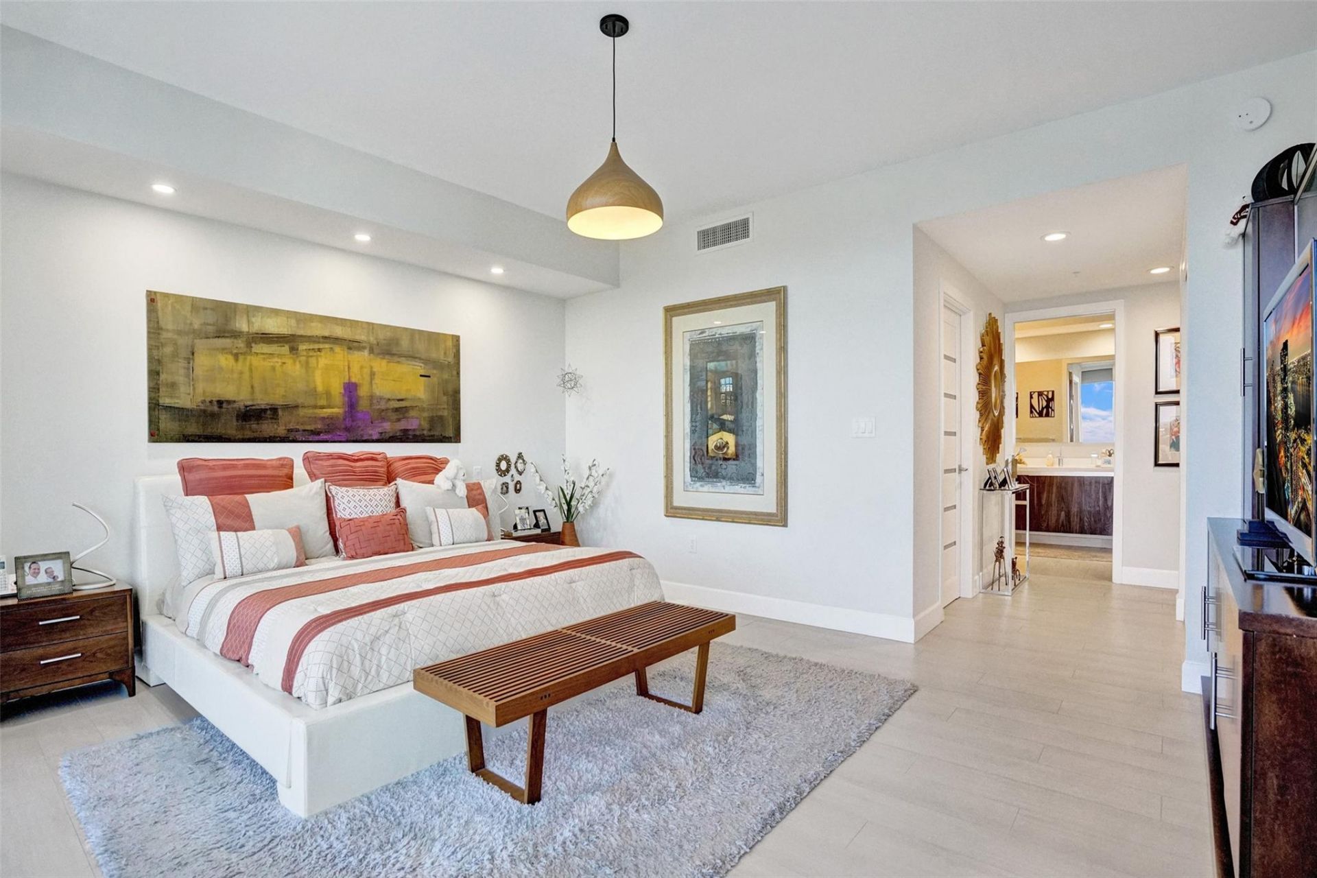 1180 N Federal Highway, Unit 804, Fort Lauderdale, FL 33304 Photo