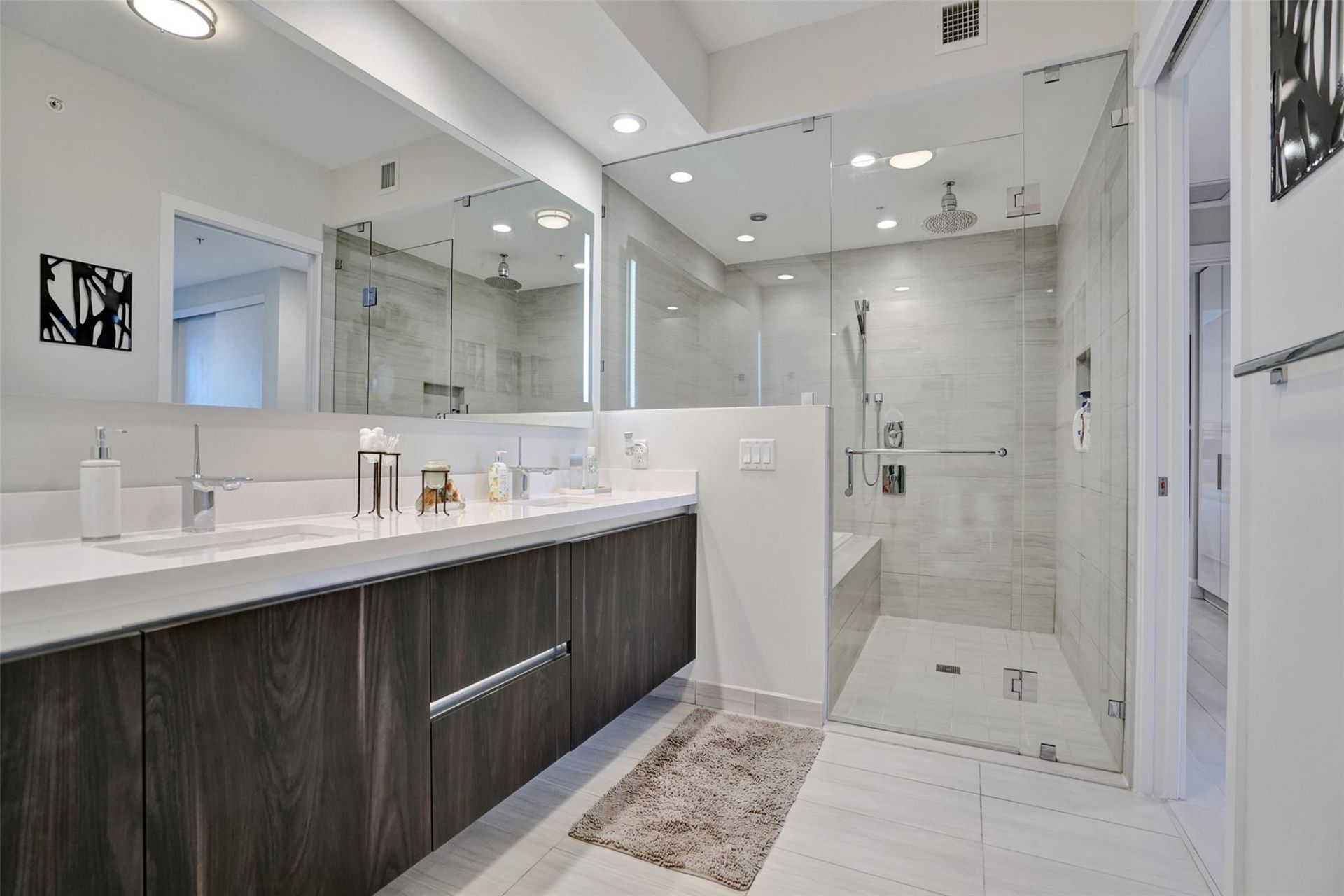 1180 N Federal Highway, Unit 804, Fort Lauderdale, FL 33304 Photo