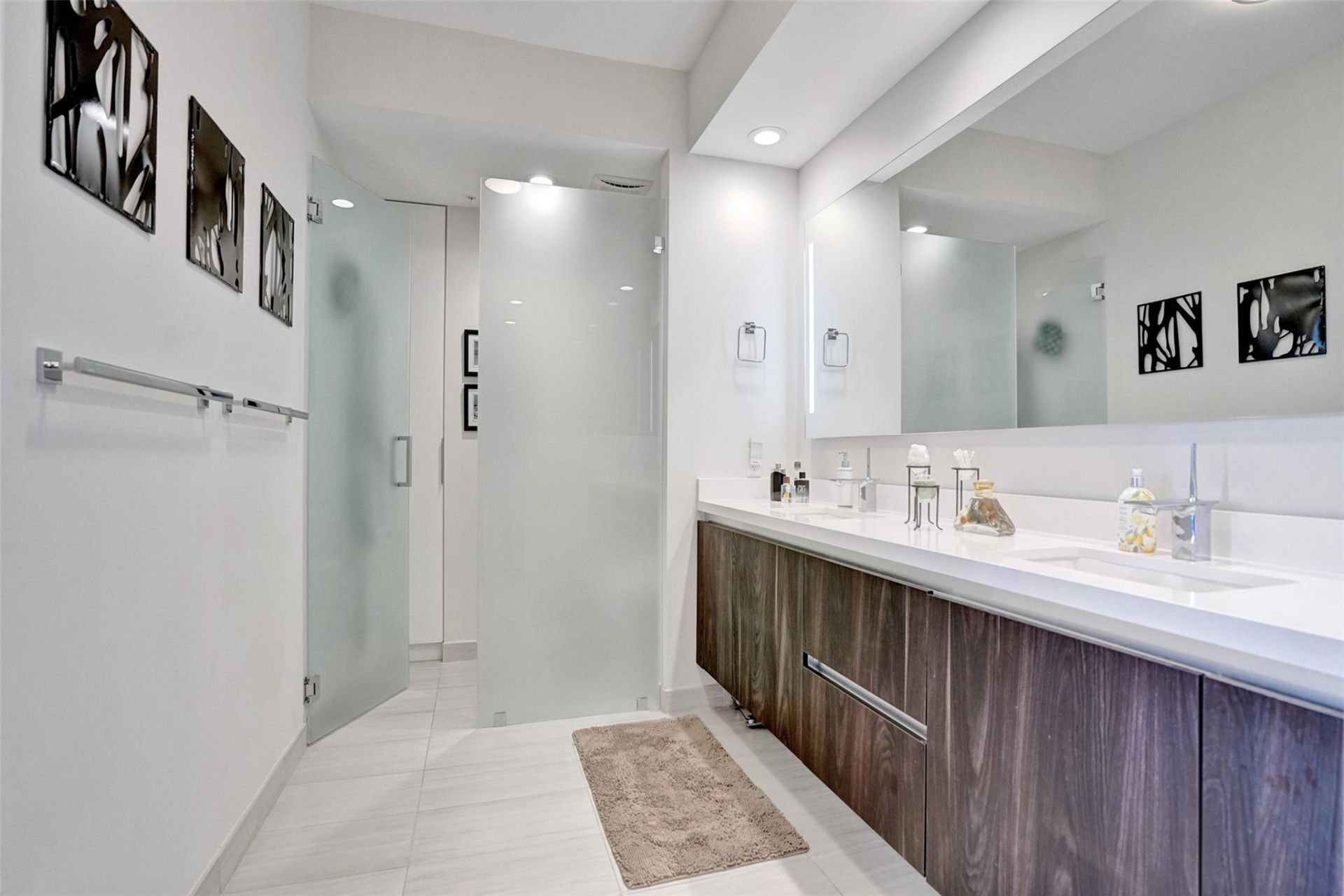 1180 N Federal Highway, Unit 804, Fort Lauderdale, FL 33304 Photo