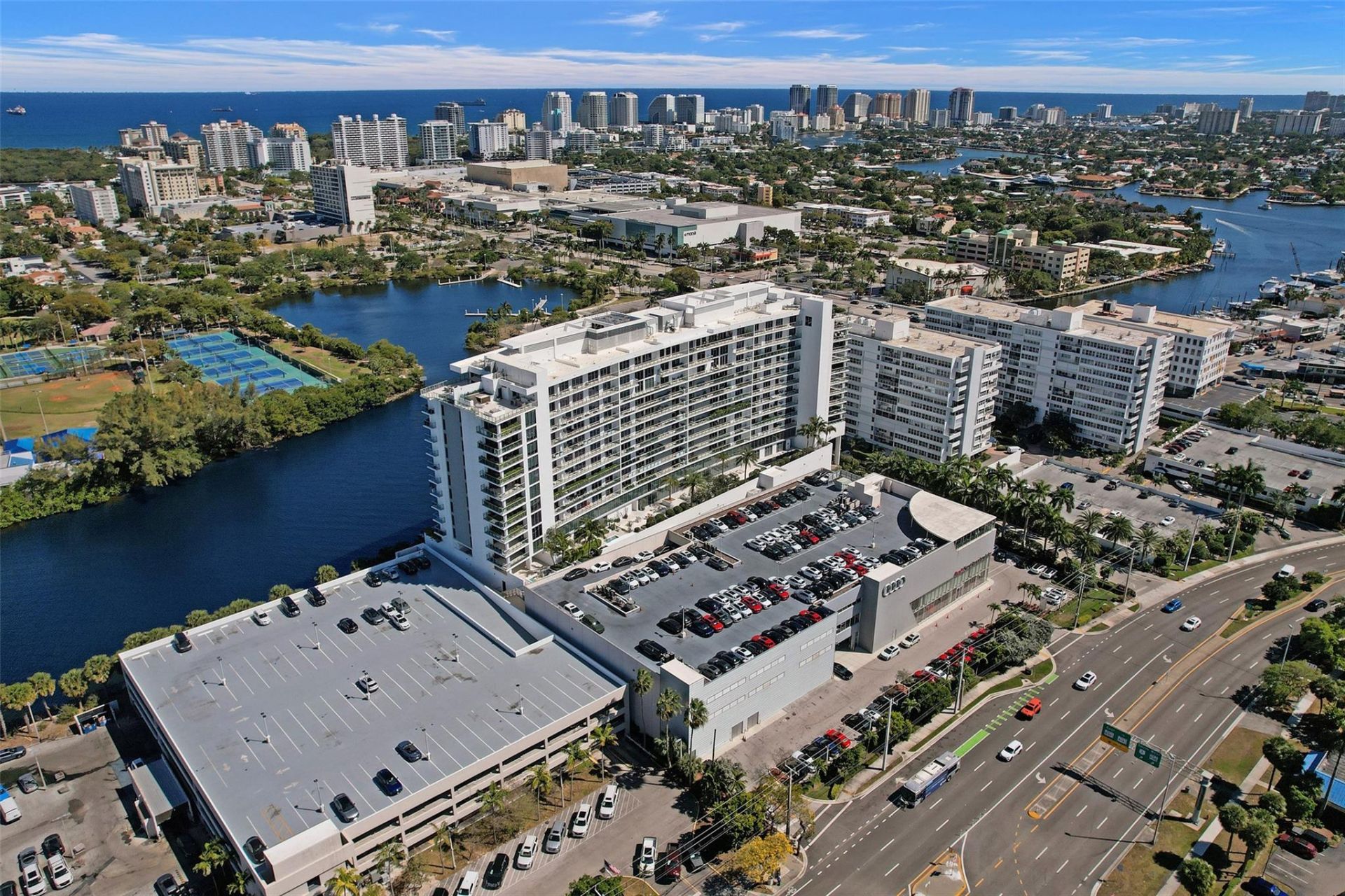 1180 N Federal Highway, Unit 804, Fort Lauderdale, FL 33304 Photo