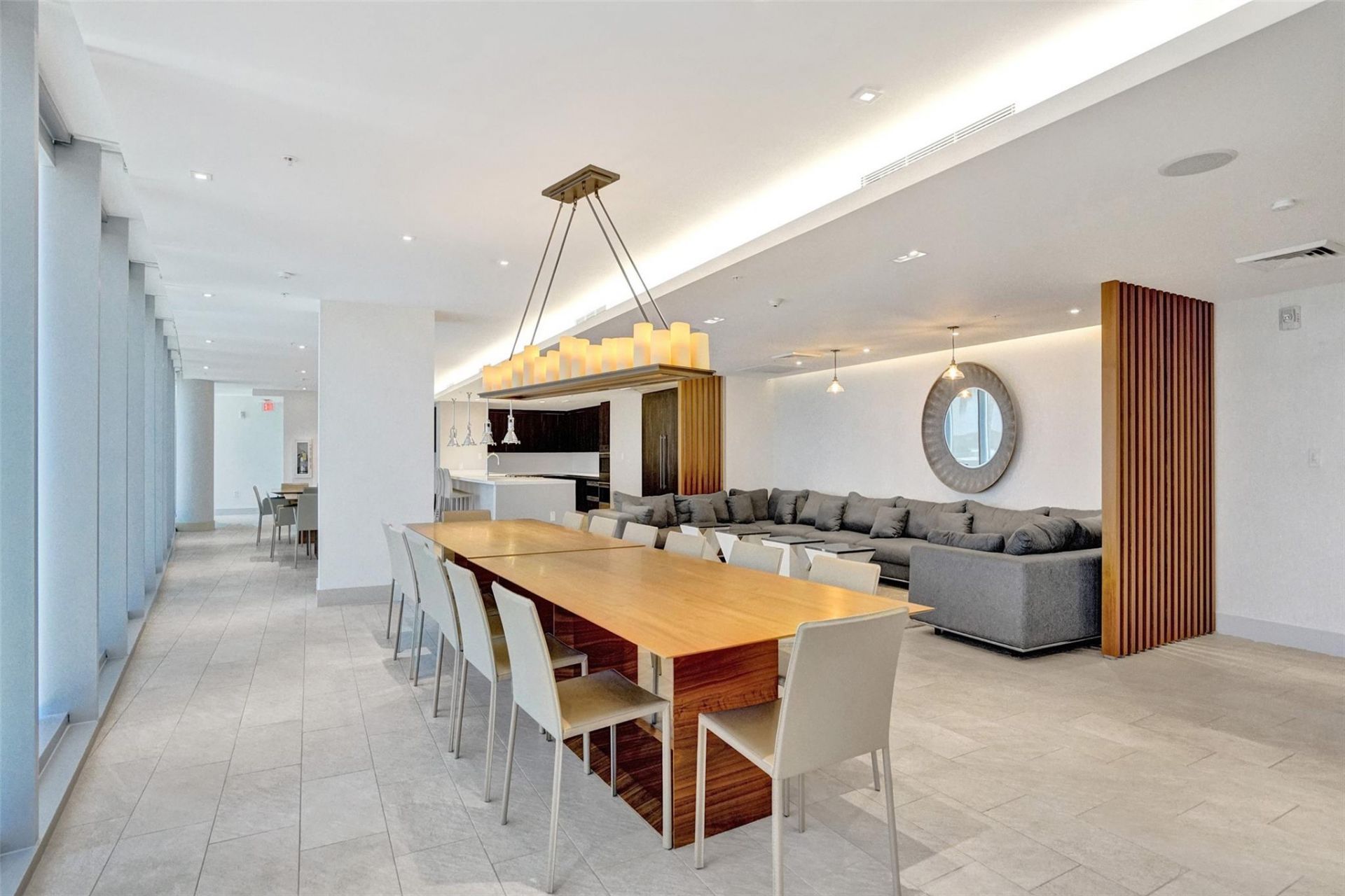 1180 N Federal Highway, Unit 804, Fort Lauderdale, FL 33304 Photo