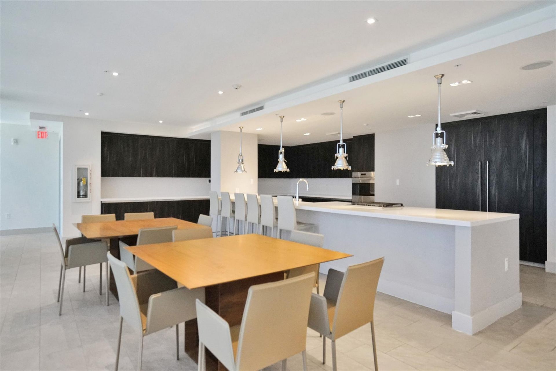 1180 N Federal Highway, Unit 804, Fort Lauderdale, FL 33304 Photo