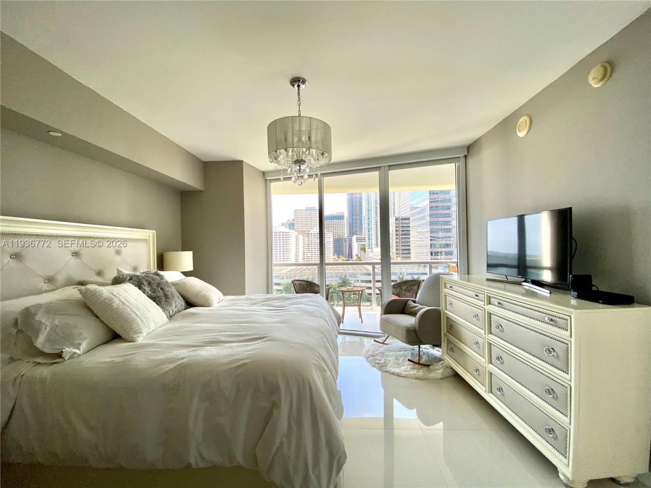 495 Brickell Ave , Unit 1205, Miami, FL 33131 Photo