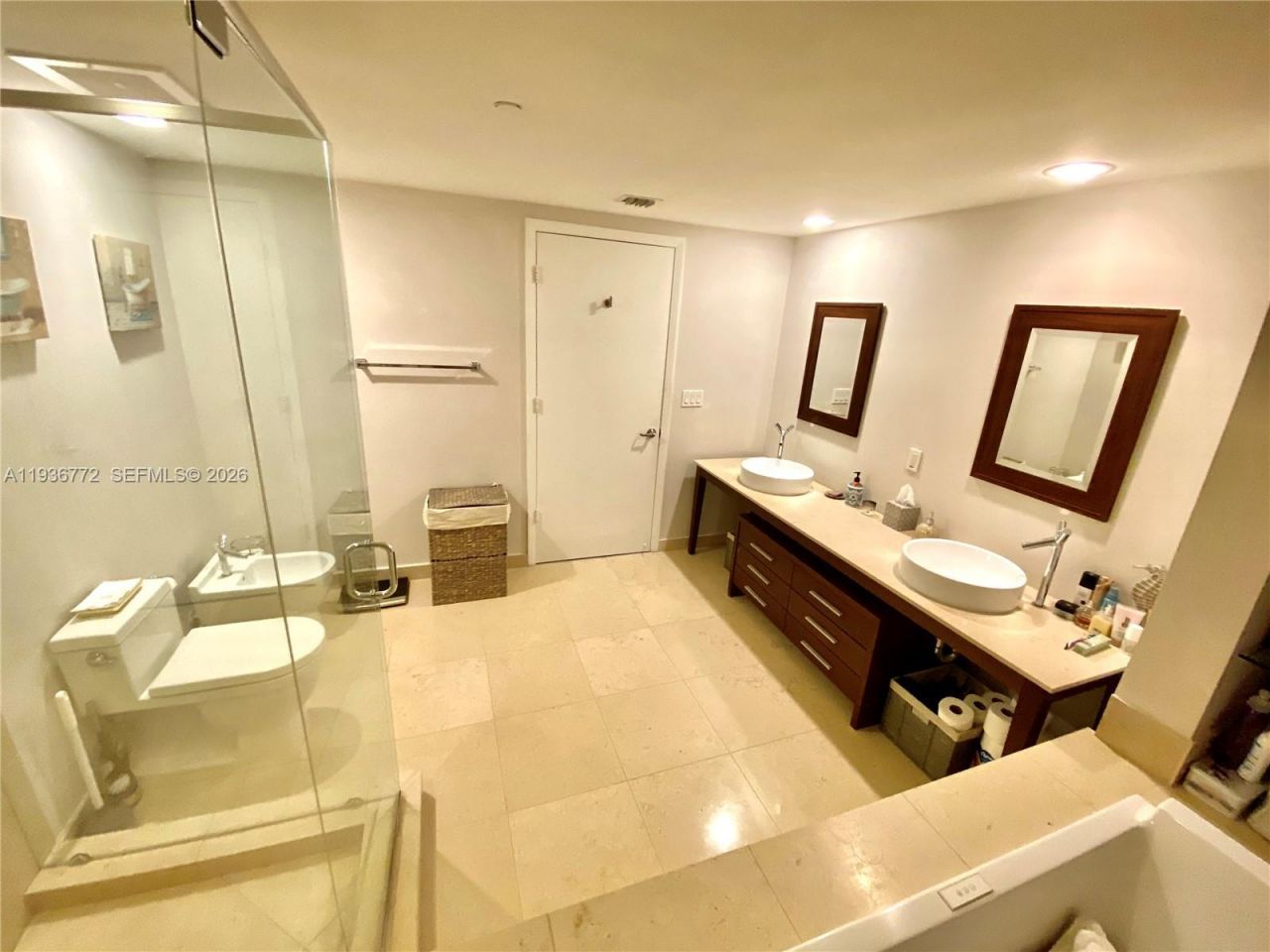 495 Brickell Ave , Unit 1205, Miami, FL 33131 Photo