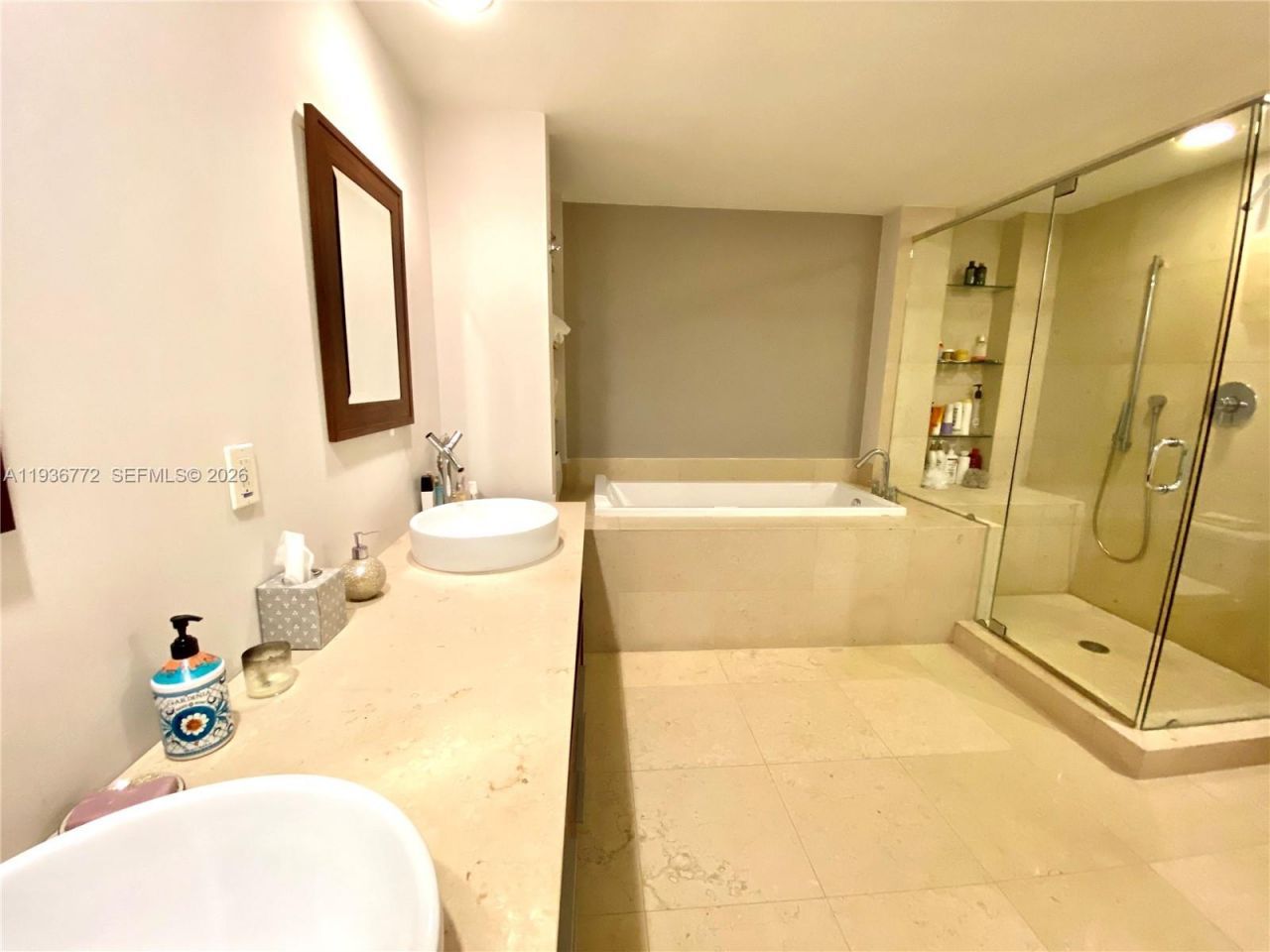 495 Brickell Ave , Unit 1205, Miami, FL 33131 Photo