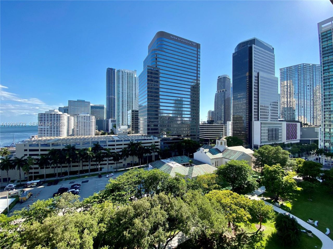 495 Brickell Ave , Unit 1205, Miami, FL 33131 Photo