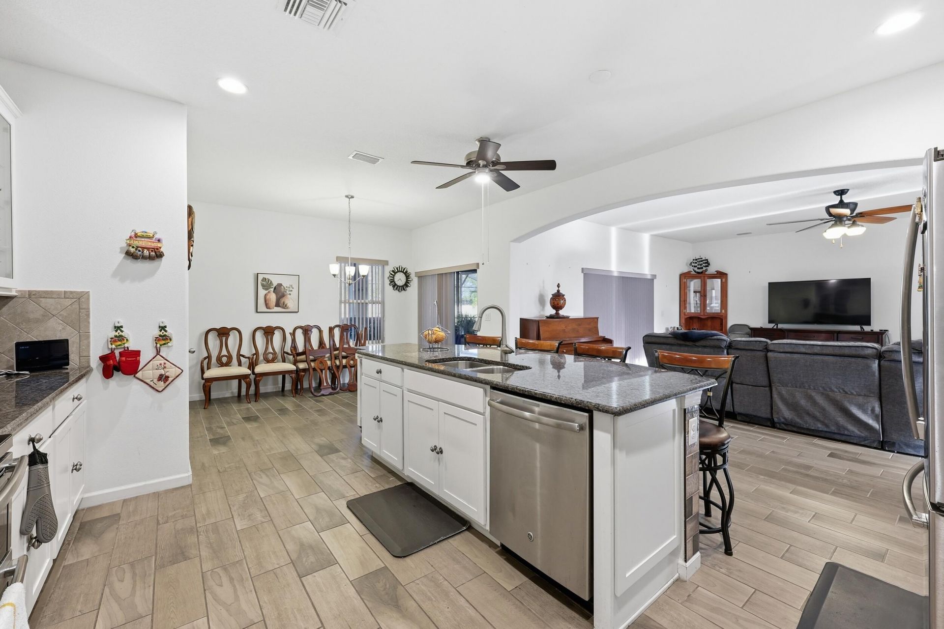 11490 SW Aventino Drive, Port Saint Lucie, FL 34987 Photo