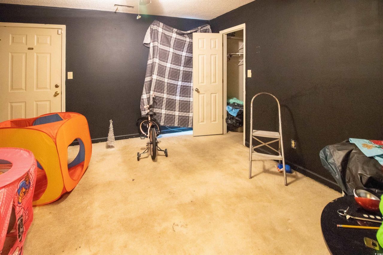 41 Channing Dr. Photo 12