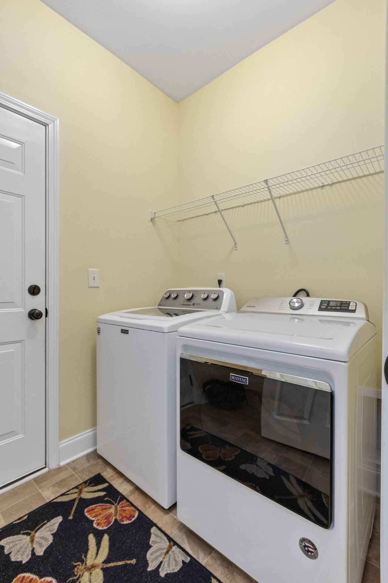 135 Larissa Drive Photo 19