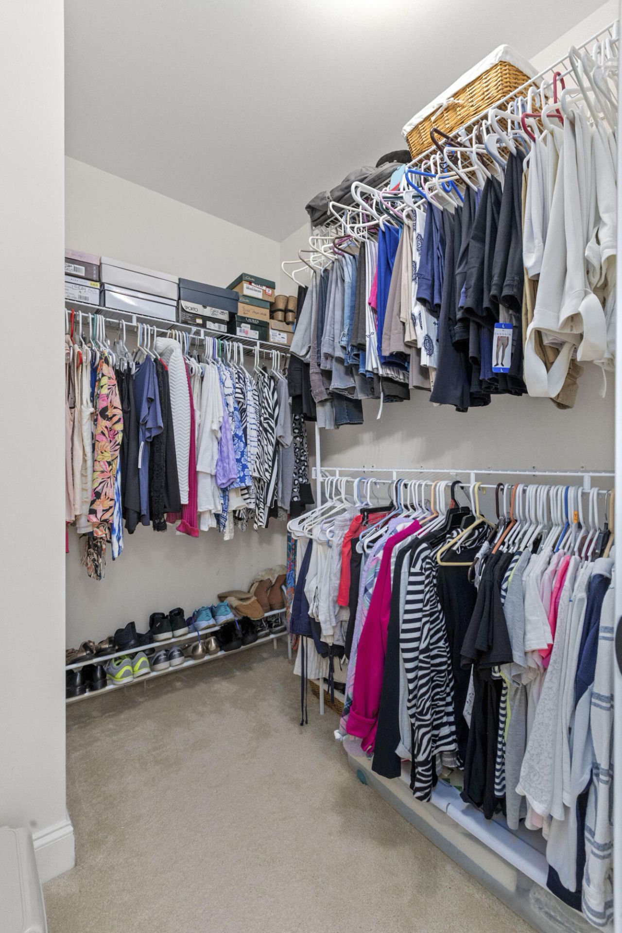 135 Larissa Drive Photo 27