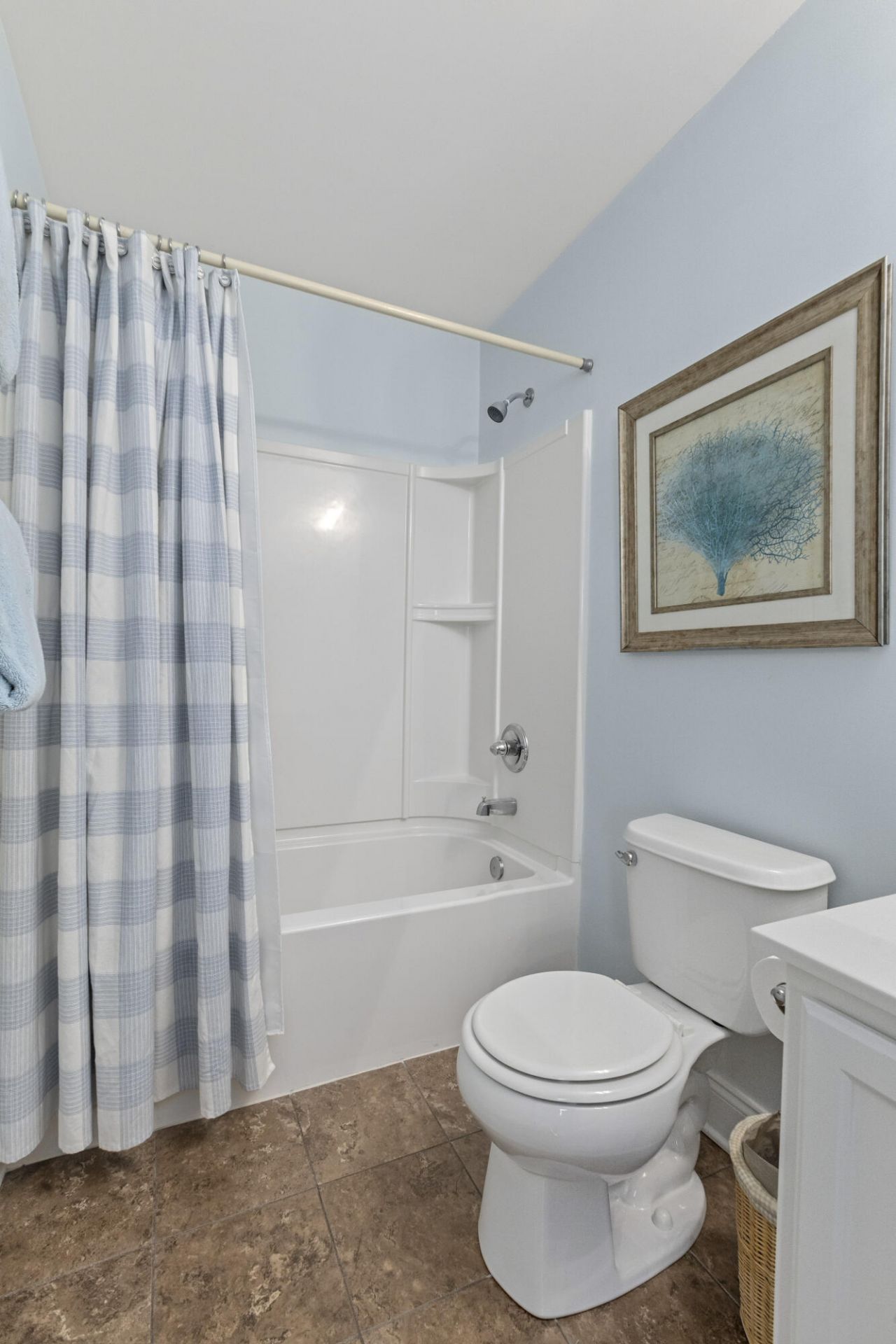 135 Larissa Drive Photo 36