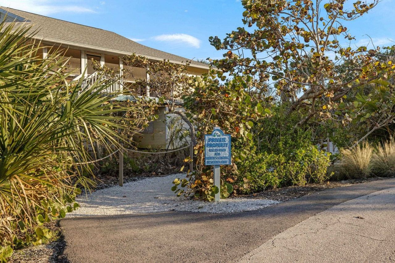 5423 Shearwater Dr, Sanibel, FL 33957 Photo