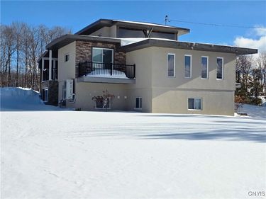 10030 Hillside Terrace, Marcy, NY 13403