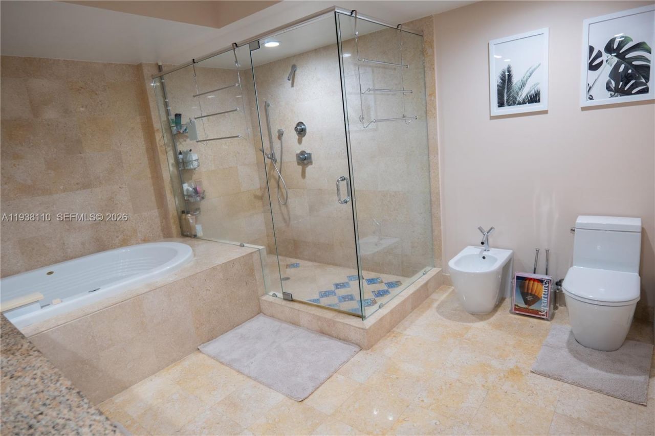 17201 Collins Ave, Unit 3502, Sunny Isles Beach, FL 33160 Photo