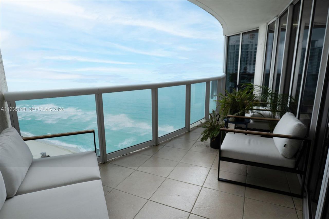 17201 Collins Ave, Unit 3502, Sunny Isles Beach, FL 33160 Photo