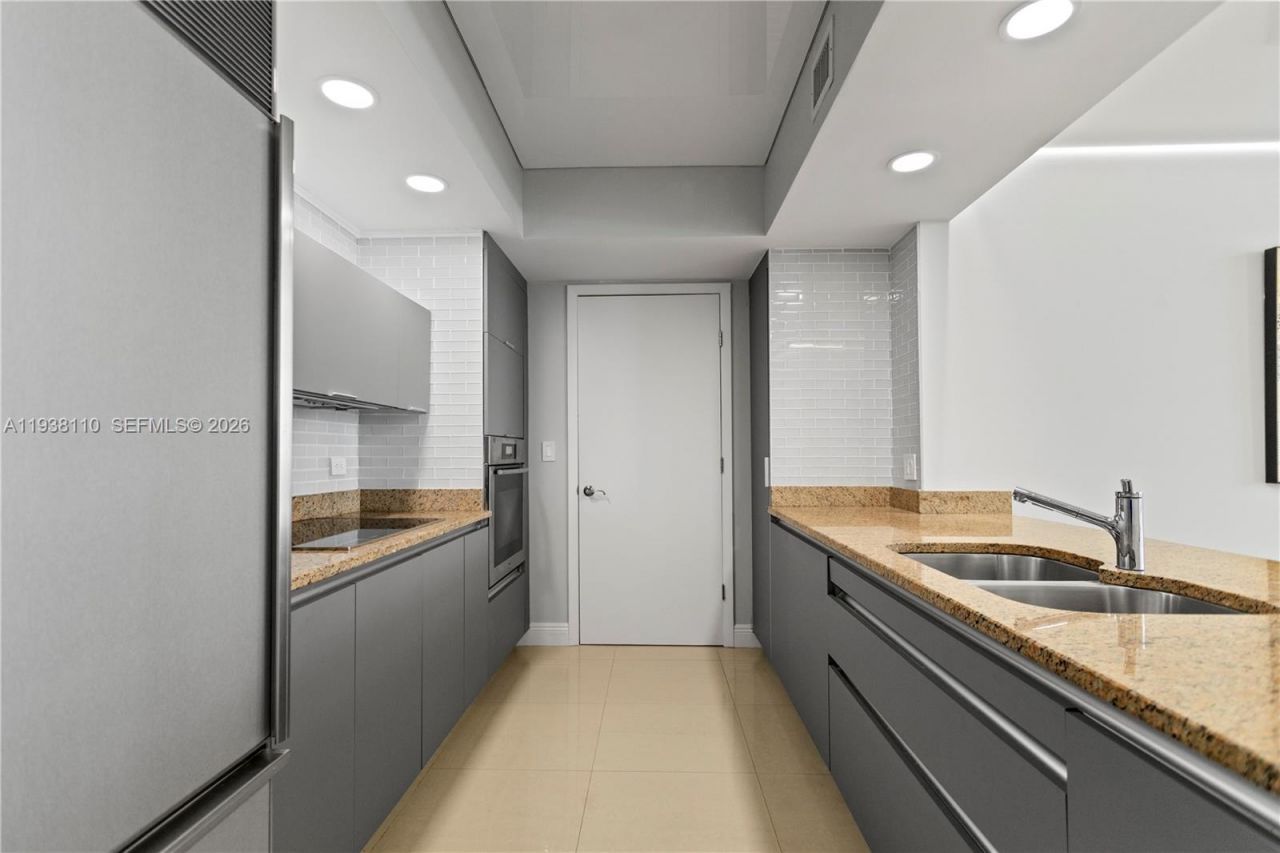 17201 Collins Ave, Unit 3502, Sunny Isles Beach, FL 33160 Photo