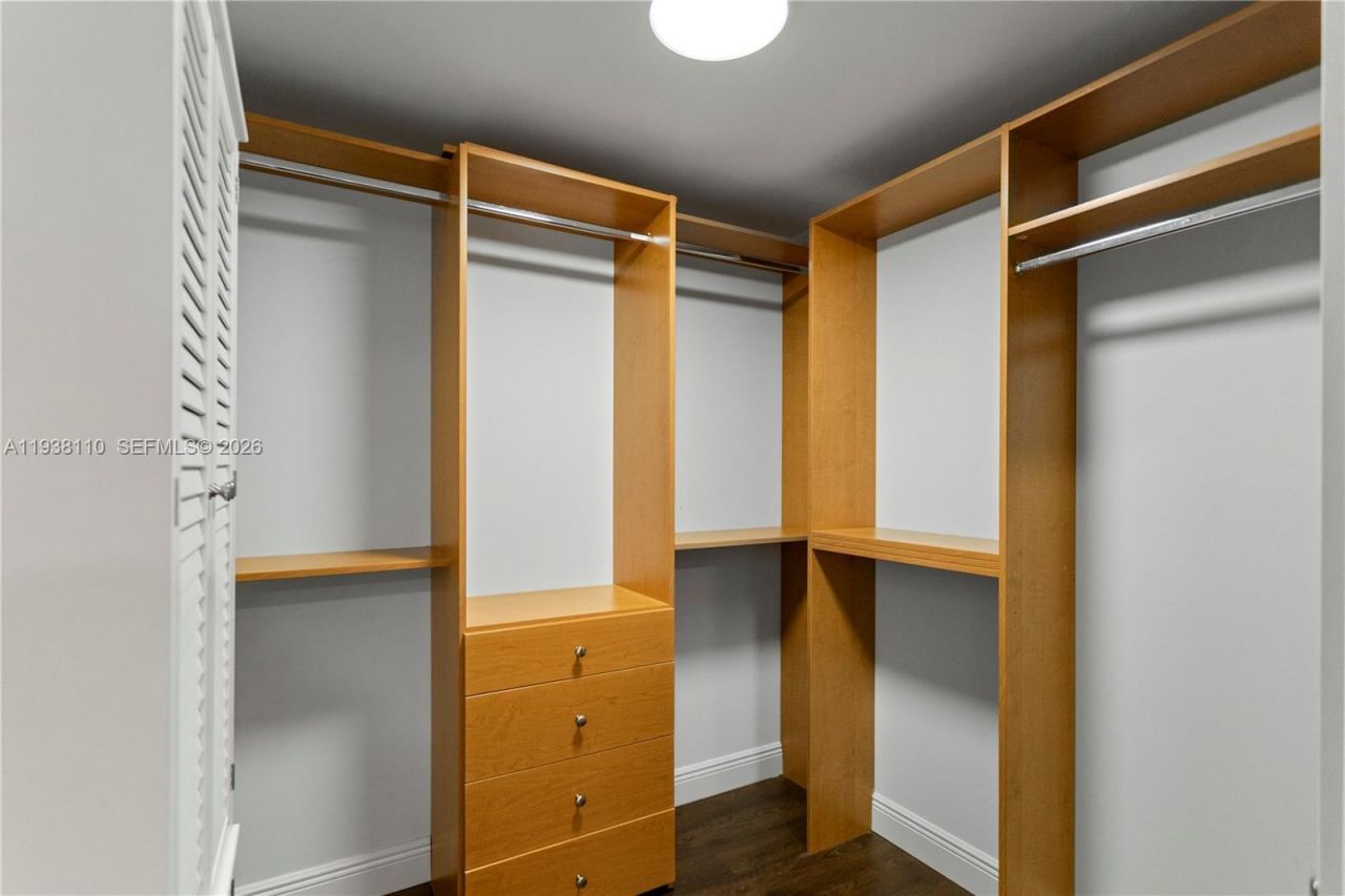 17201 Collins Ave, Unit 3502, Sunny Isles Beach, FL 33160 Photo