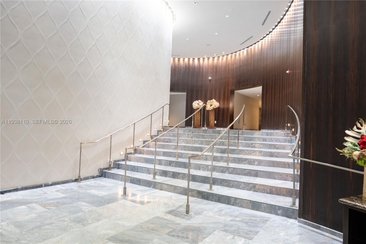 17201 Collins Ave, Unit 3502, Sunny Isles Beach, FL 33160 Photo