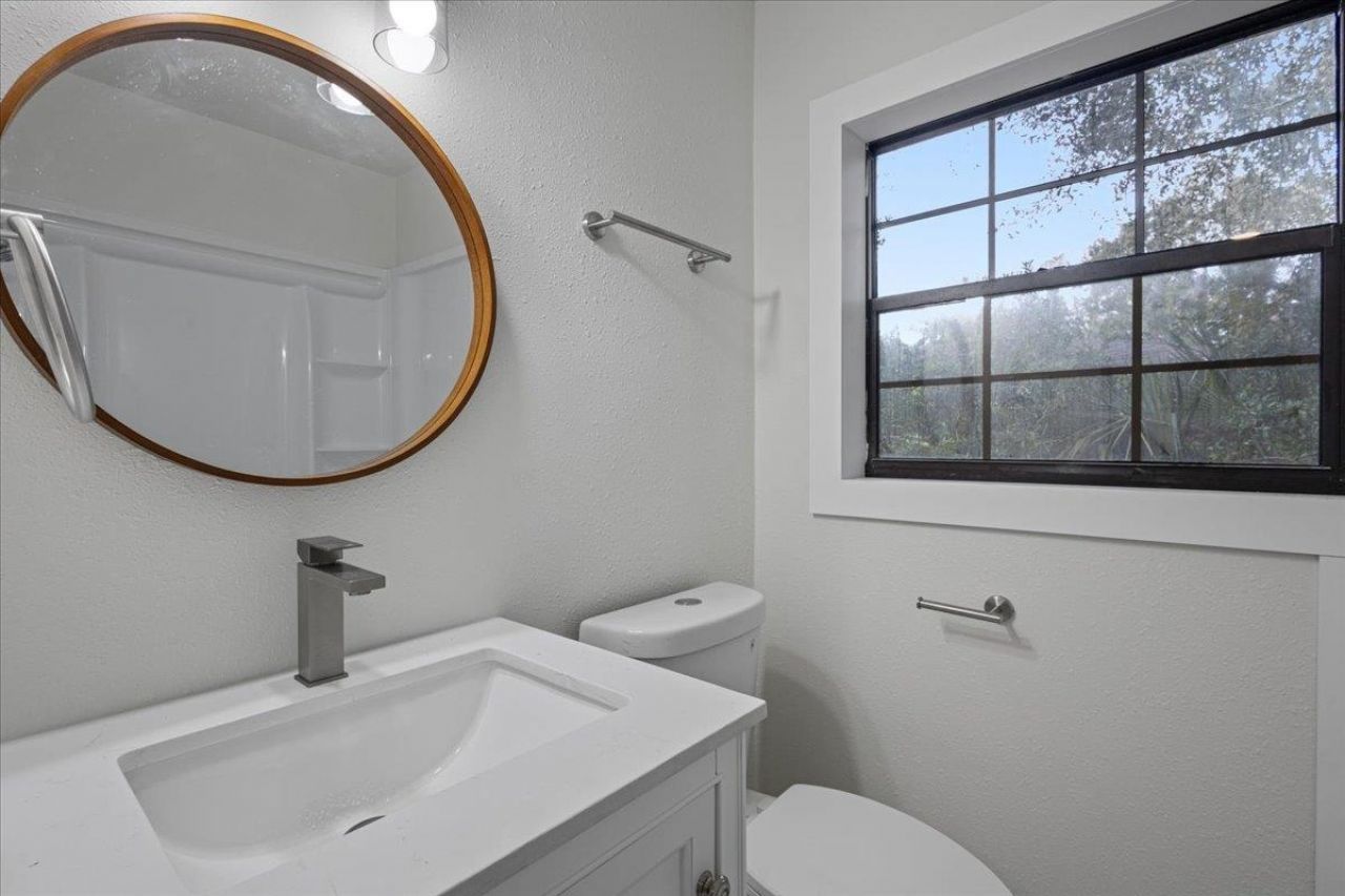 413 E Elm Street , Perry, FL 32347 Photo