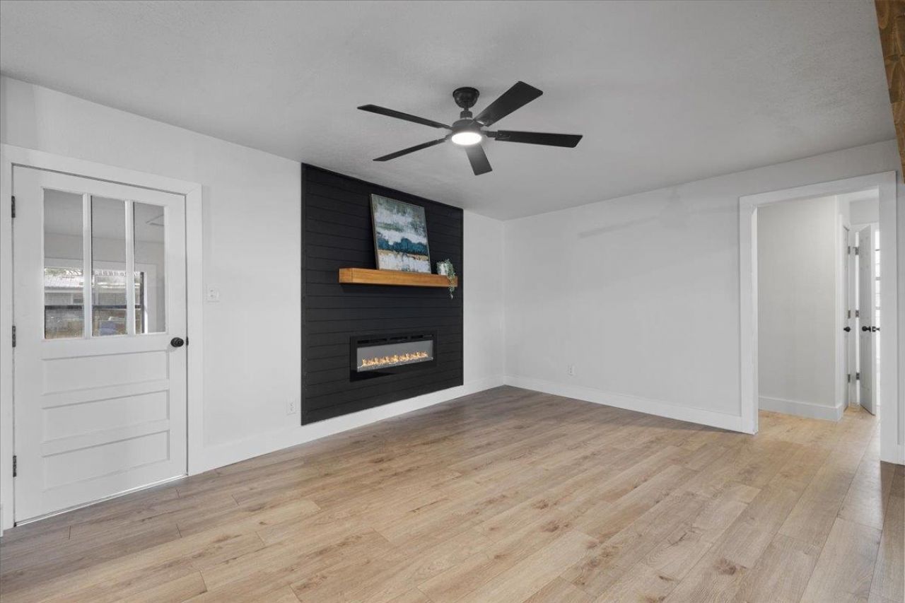 413 E Elm Street , Perry, FL 32347 Photo