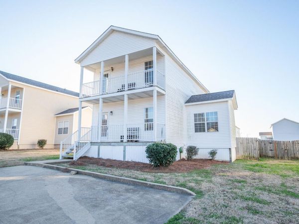 212 John Wesley Dr, Starkville, MS 39759