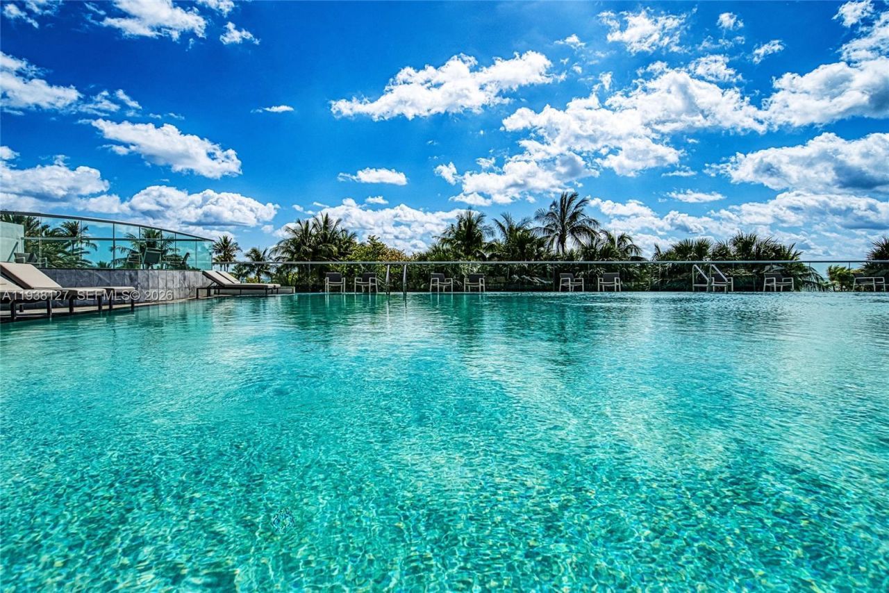 10295 Collins Ave , Unit 306, Bal Harbour, FL 33154 Photo