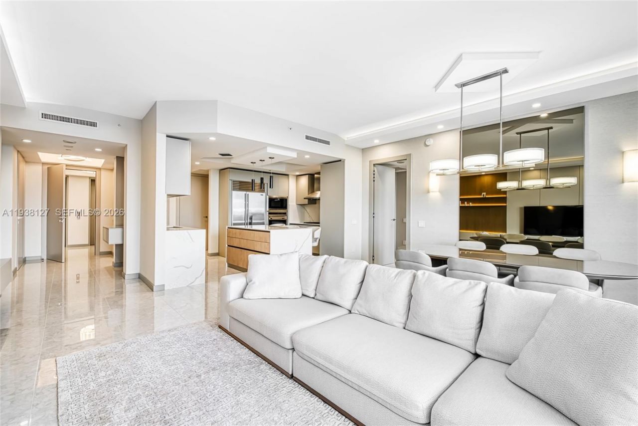 10295 Collins Ave , Unit 306, Bal Harbour, FL 33154 Photo