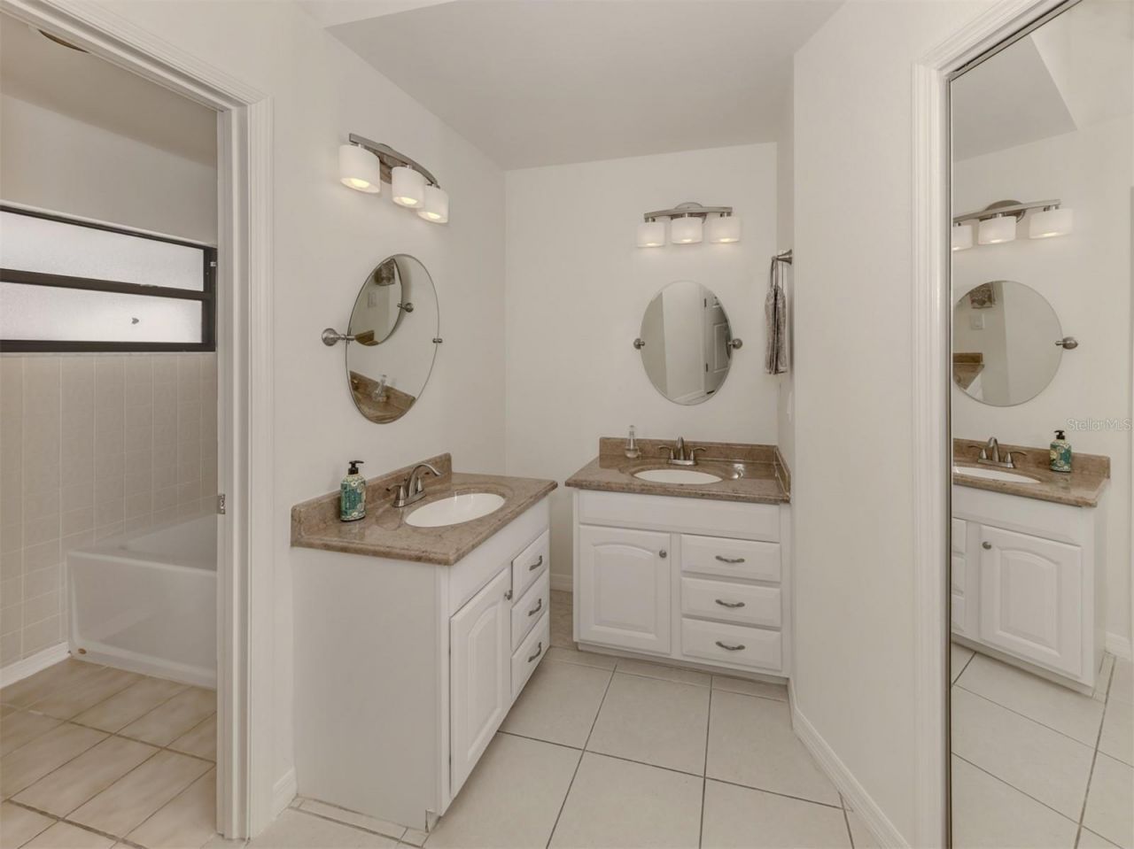 268 Southampton Drive, Unit 309, Venice, FL 34293 Photo