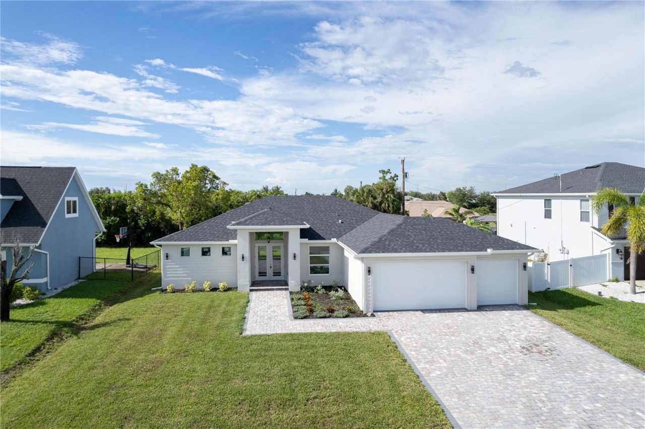 521 NW 5th Street, Cape Coral, FL 33993 Photo