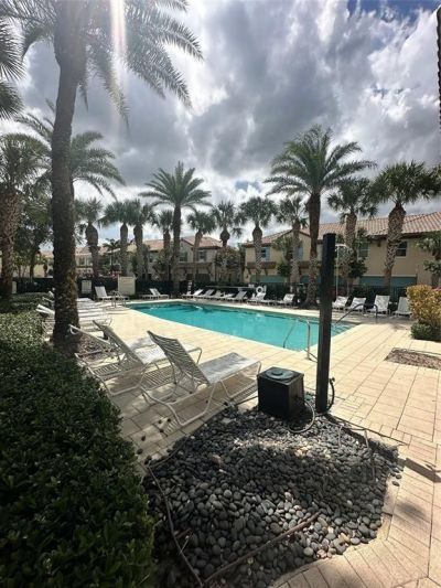 2911 Cascada Isles Way, Unit 1801, Hollywood, FL 33024 Photo