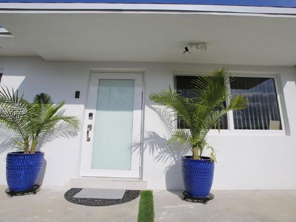 798 W 31st St, Hialeah, FL 33012