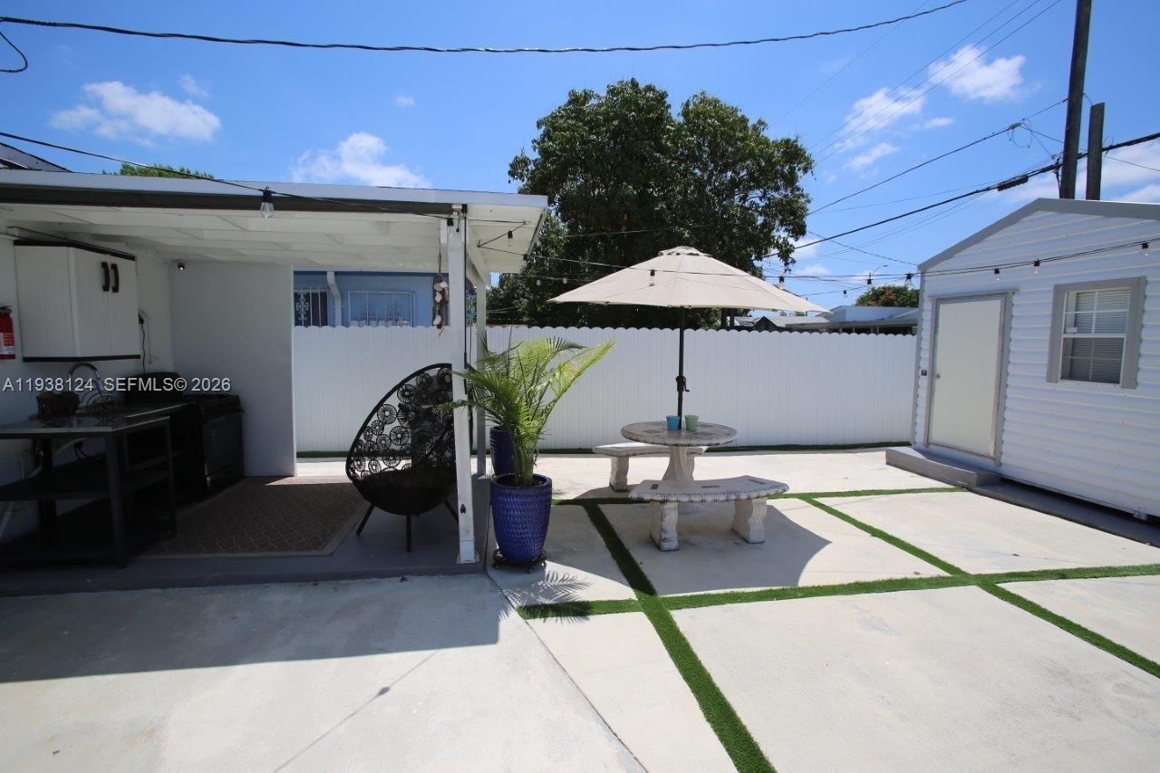 798 W 31st St, Hialeah, FL 33012 Photo