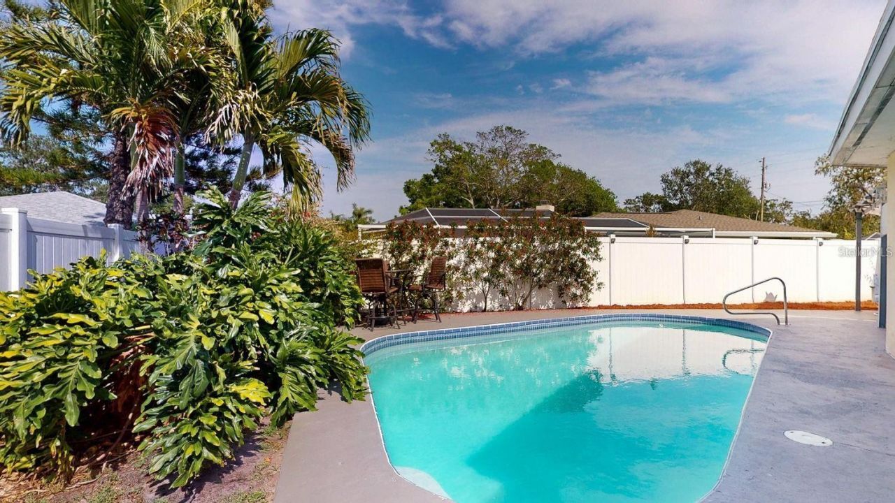 3075 Rosery Road Ne, Largo, FL 33771 Photo