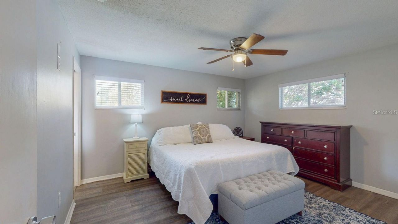 3075 Rosery Road Ne, Largo, FL 33771 Photo