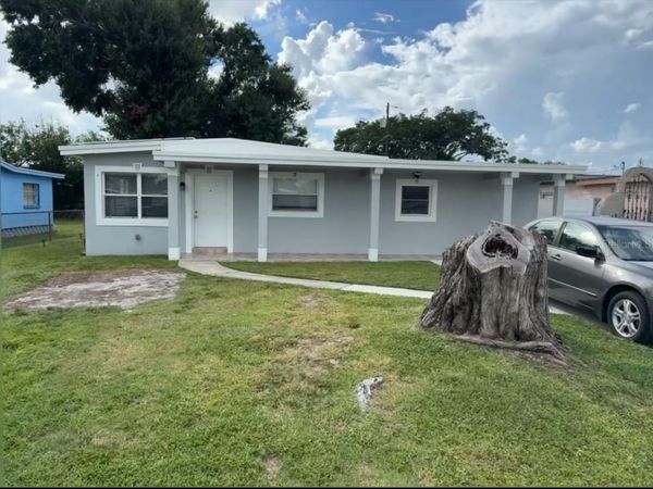 6204 N CAMERON AVENUE, TAMPA, FL 33614