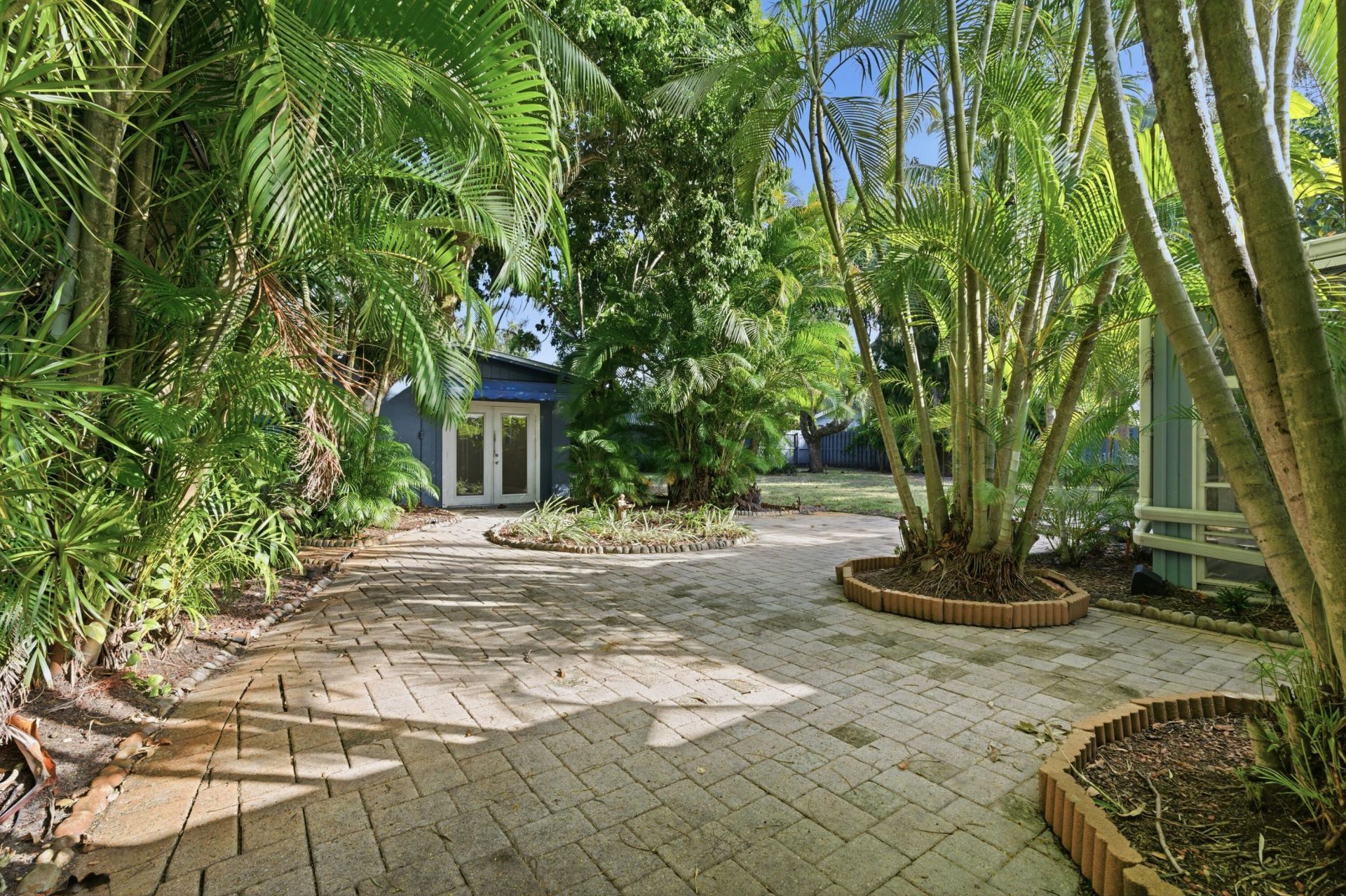 540 SW North Carolina Drive, Stuart, FL 34994 Photo