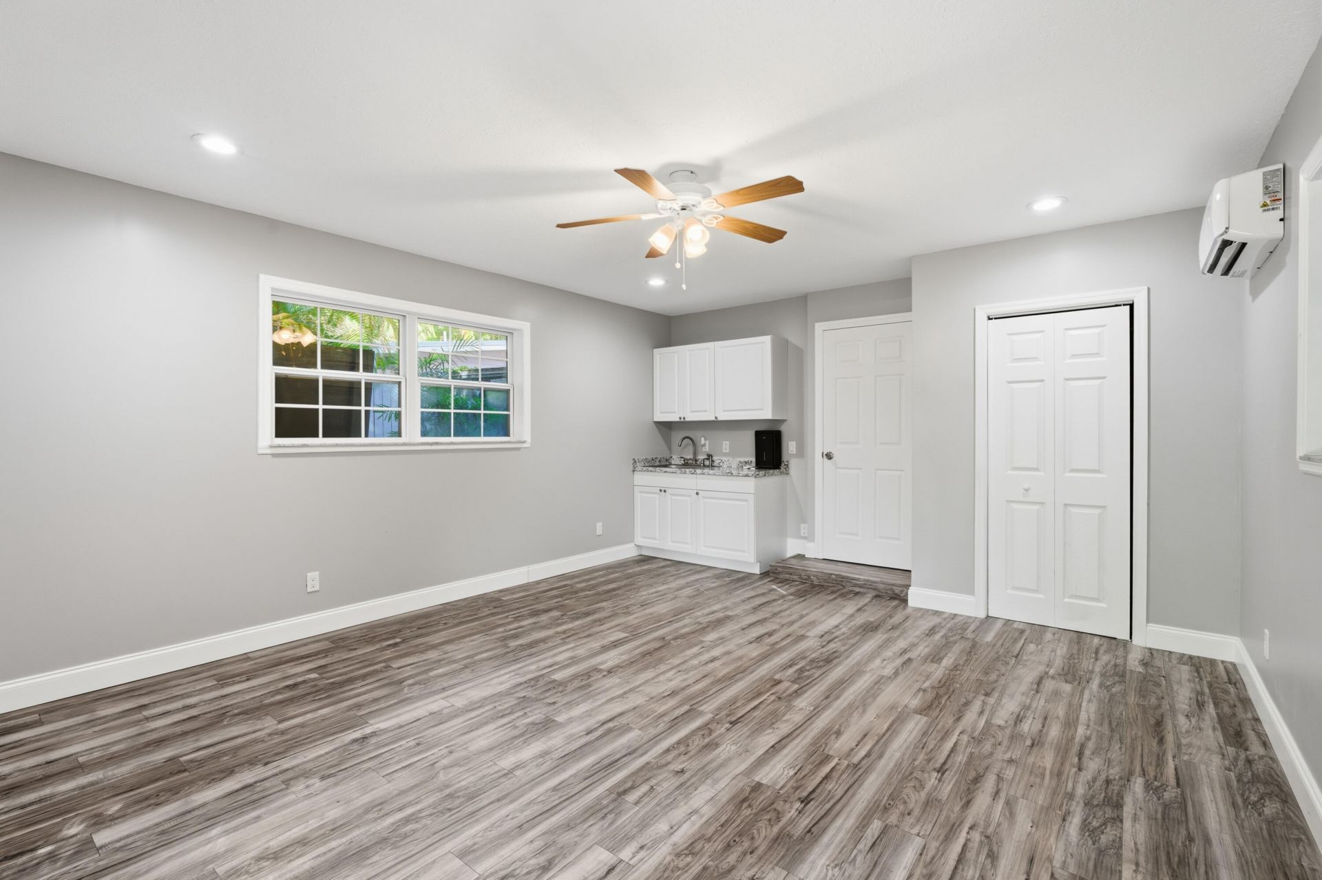 540 SW North Carolina Drive, Stuart, FL 34994 Photo