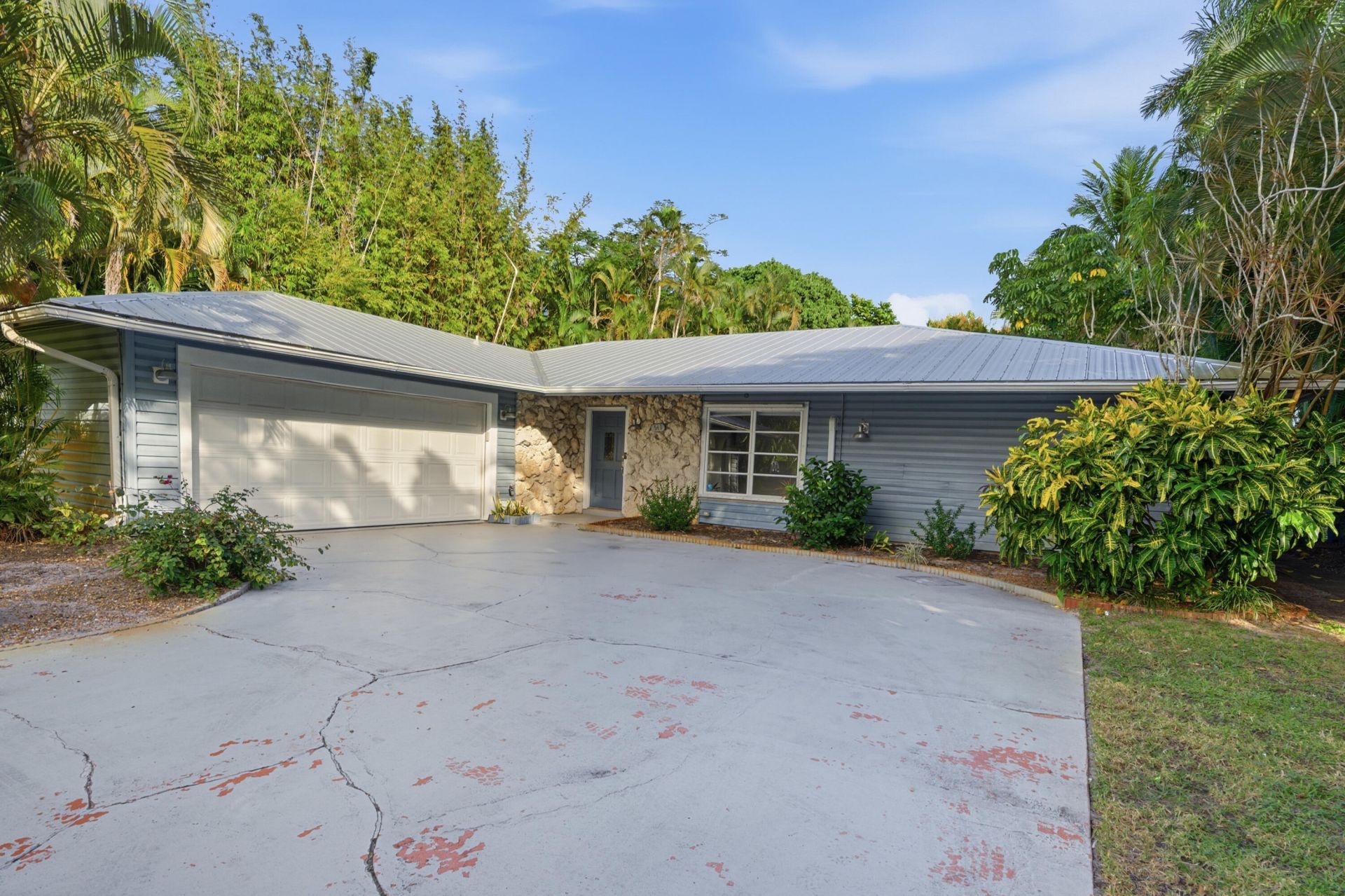 540 SW North Carolina Drive, Stuart, FL 34994 Photo