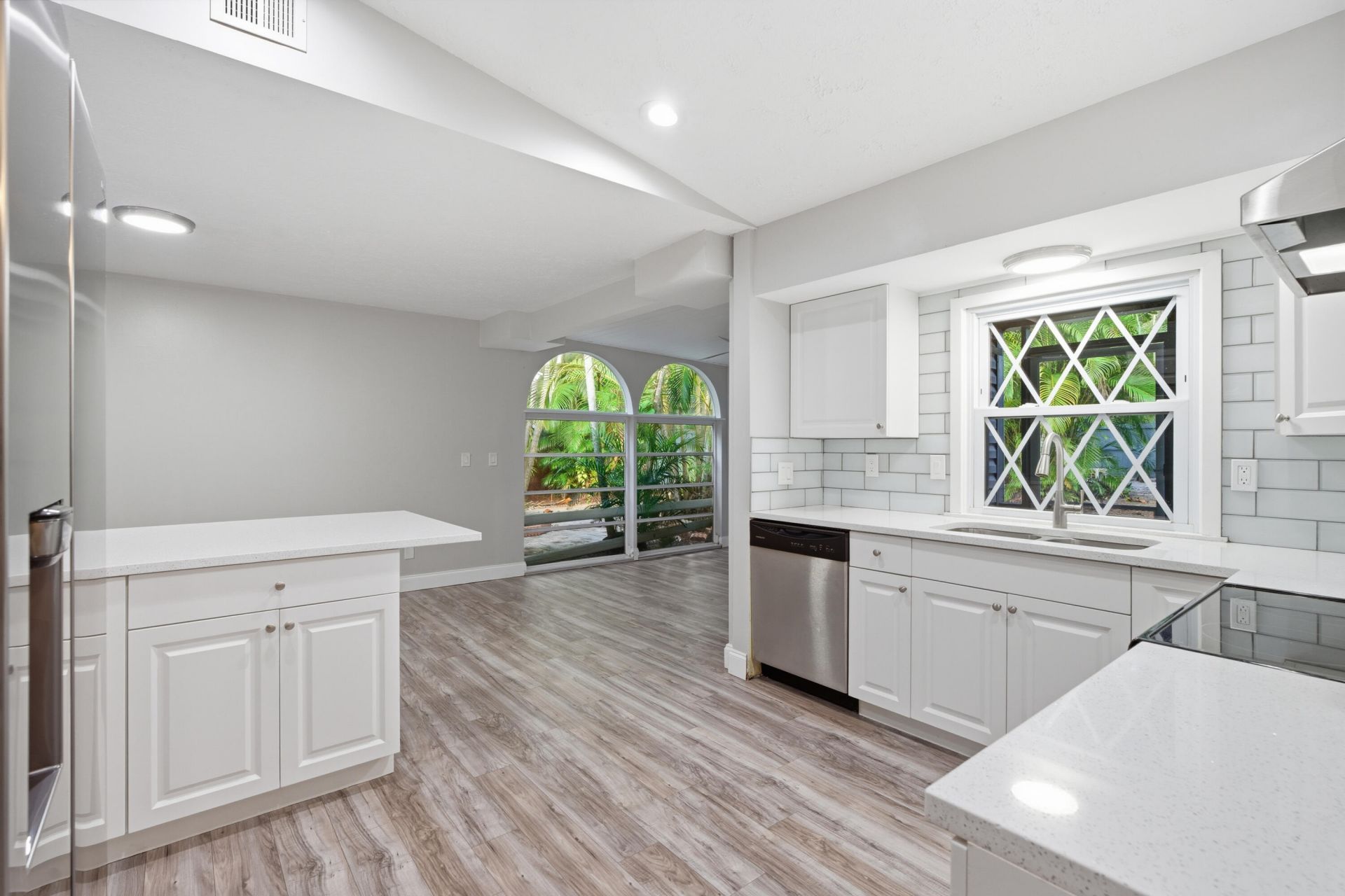 540 SW North Carolina Drive, Stuart, FL 34994 Photo