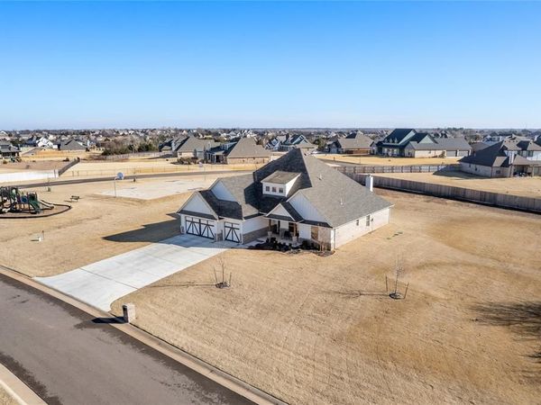 13654 Saltgrass Drive, Edmond, OK 73025