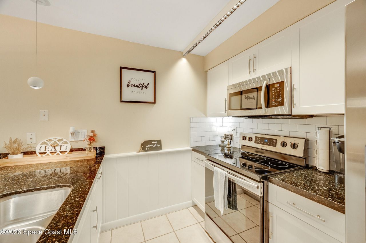 3174 Beach Winds Court, Melbourne Beach, FL 32951 Photo